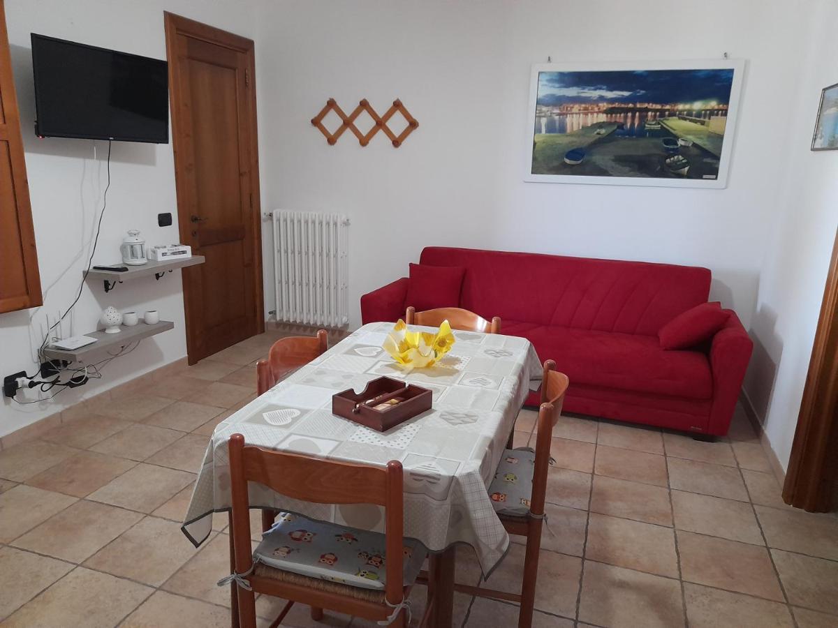 Casa Vacanza Augusto Уджано-ла-Кьеза Экстерьер фото