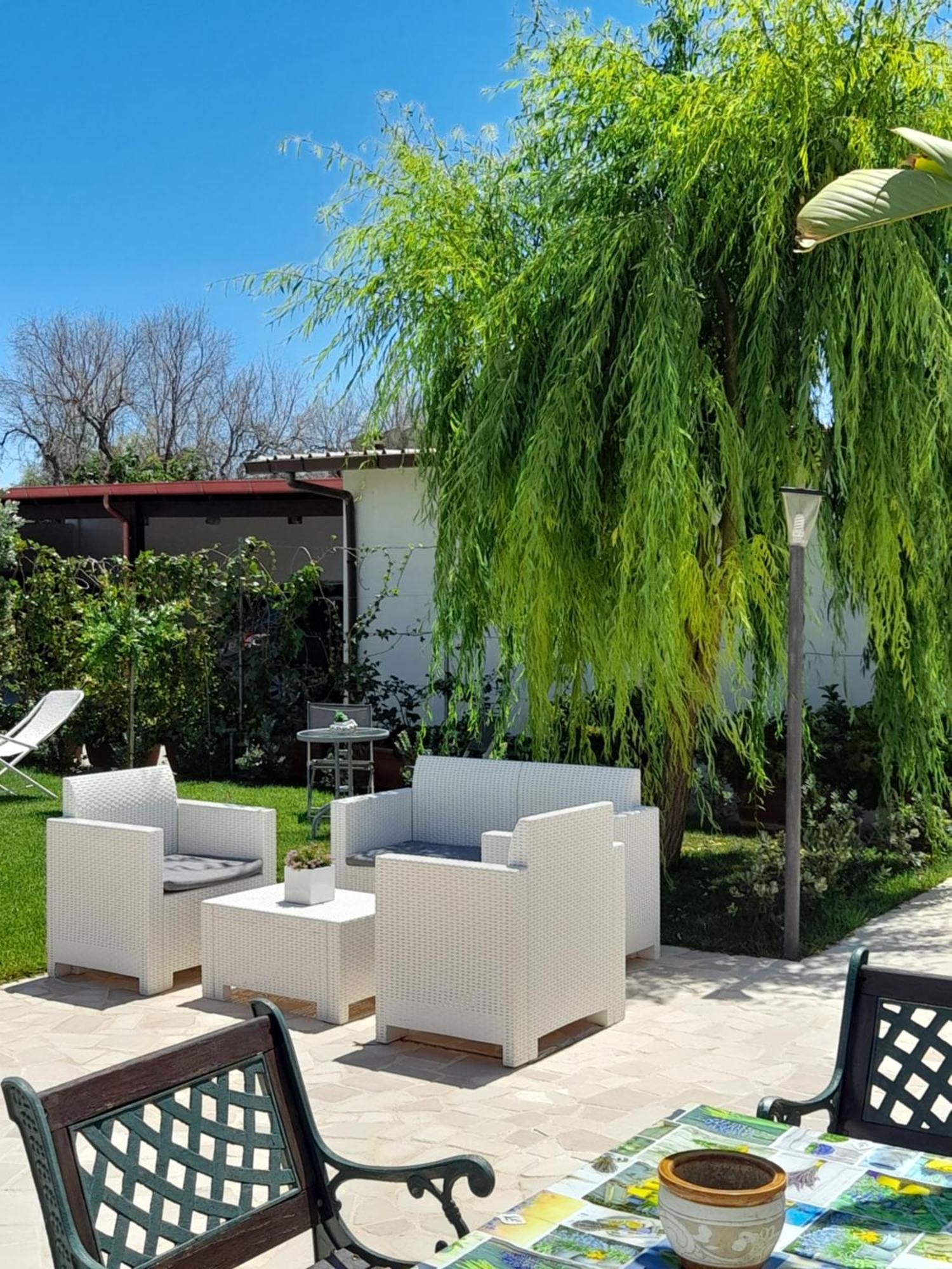 Casa Vacanza Augusto Уджано-ла-Кьеза Экстерьер фото