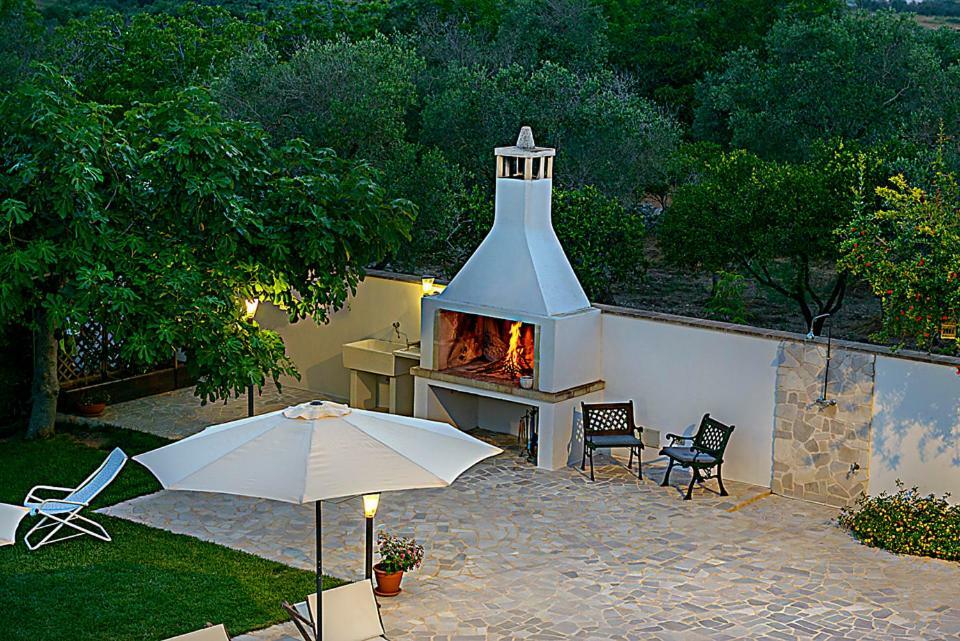 Casa Vacanza Augusto Уджано-ла-Кьеза Экстерьер фото