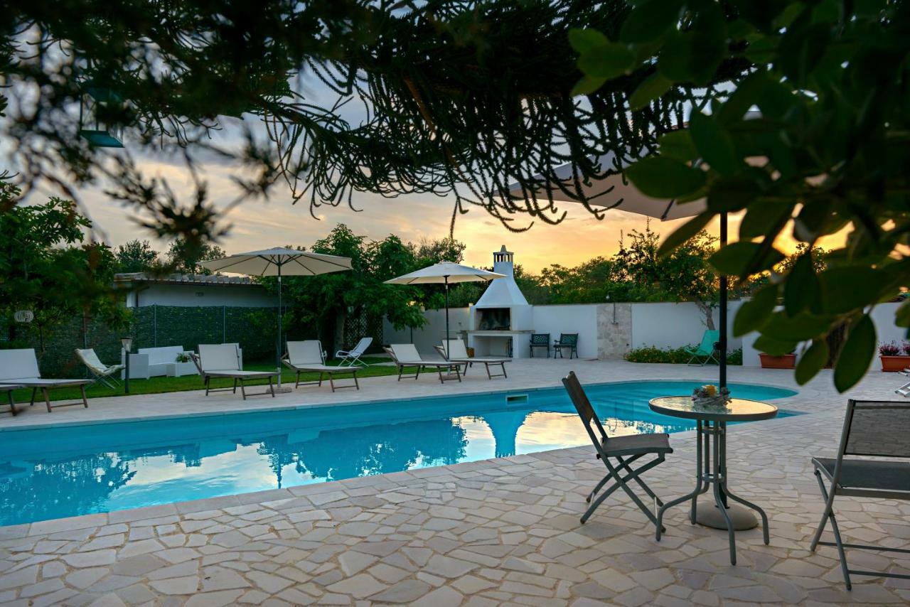 Casa Vacanza Augusto Уджано-ла-Кьеза Экстерьер фото