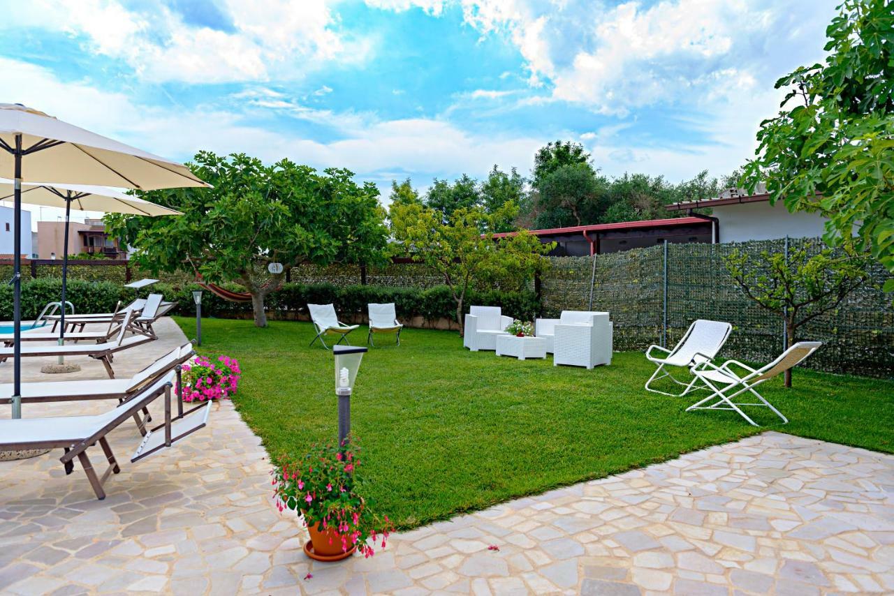 Casa Vacanza Augusto Уджано-ла-Кьеза Экстерьер фото